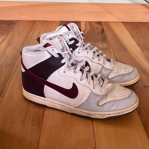 NIKE mens high top vintage